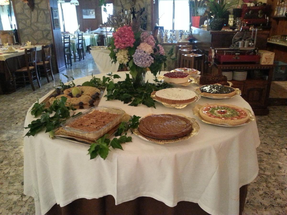 Albergo Capriolo Сестола Экстерьер фото